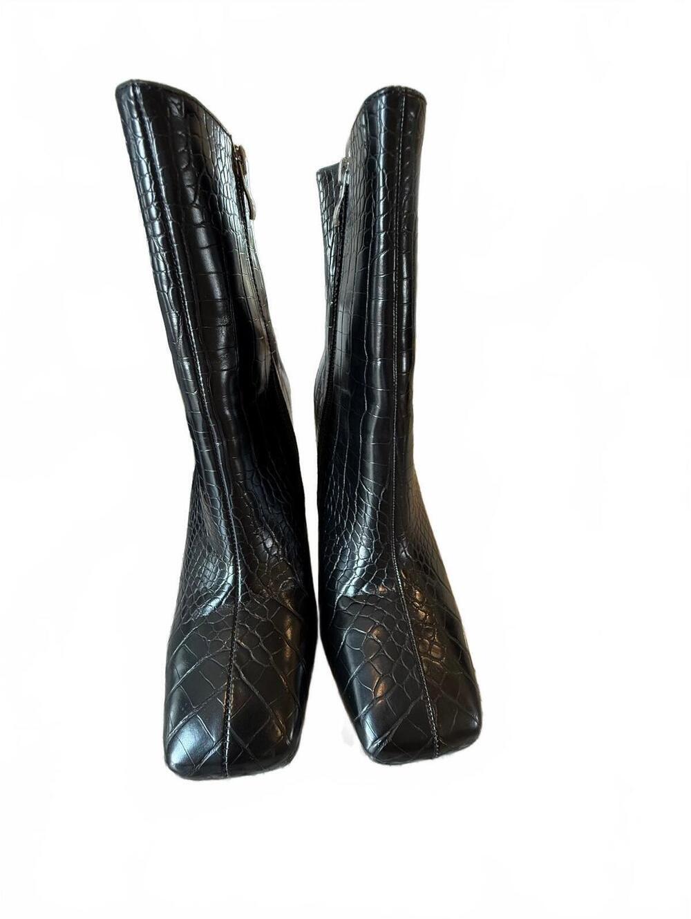 PrettyLittleThing Black Croc-Embossed Mild Calf Block Heel Boots Size 6 - Picture 4 of 6
